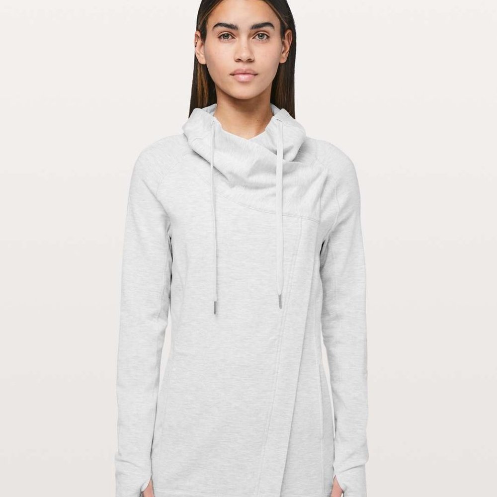 Lululemon Coast Easy Wrap
